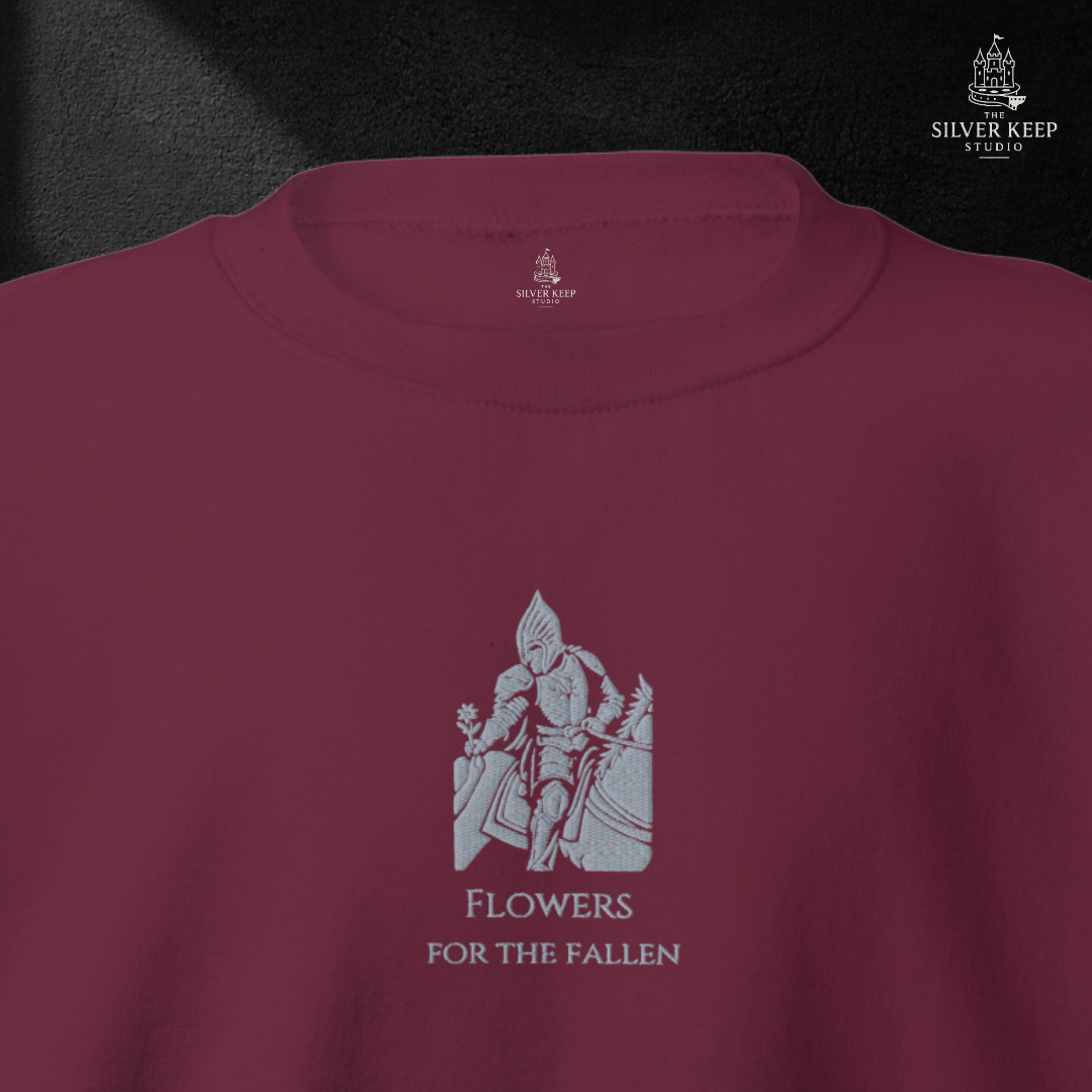 Flowers for the Fallen Hoodie | Fantasía Épica | Regalo inspirado en El Señor de los Anillos | Ropa de Cine Fantástico